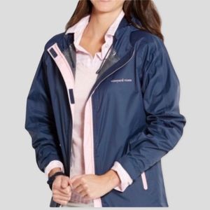 Vineyard Vines Women’s Stow and Go Raincoat in Navy with Pink Trim Size Medium